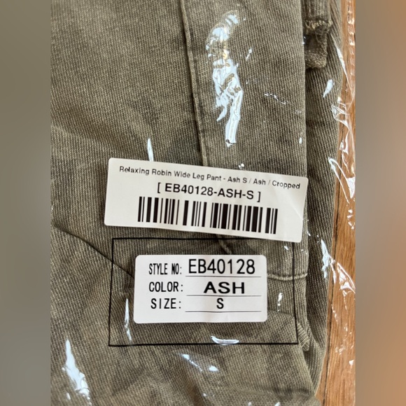 Three bird nest easel relaxing robin wide leg cropped pants - Picture 2 of 6